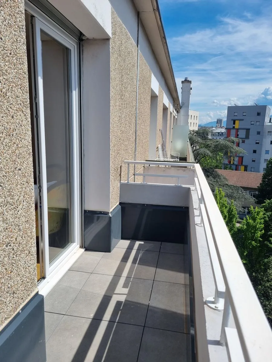 Location Grenoble Appartement 8c6c9b88