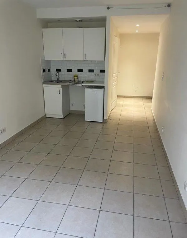 Location Paris Appartement 8e268373