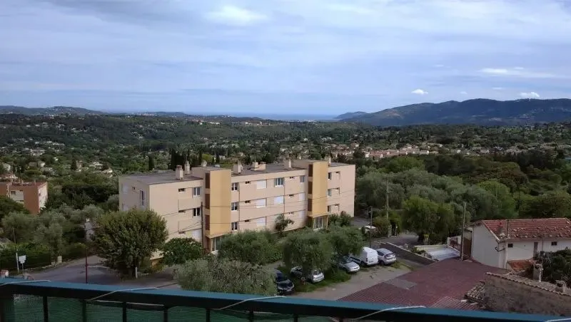 Location Grasse Appartement 8e597925