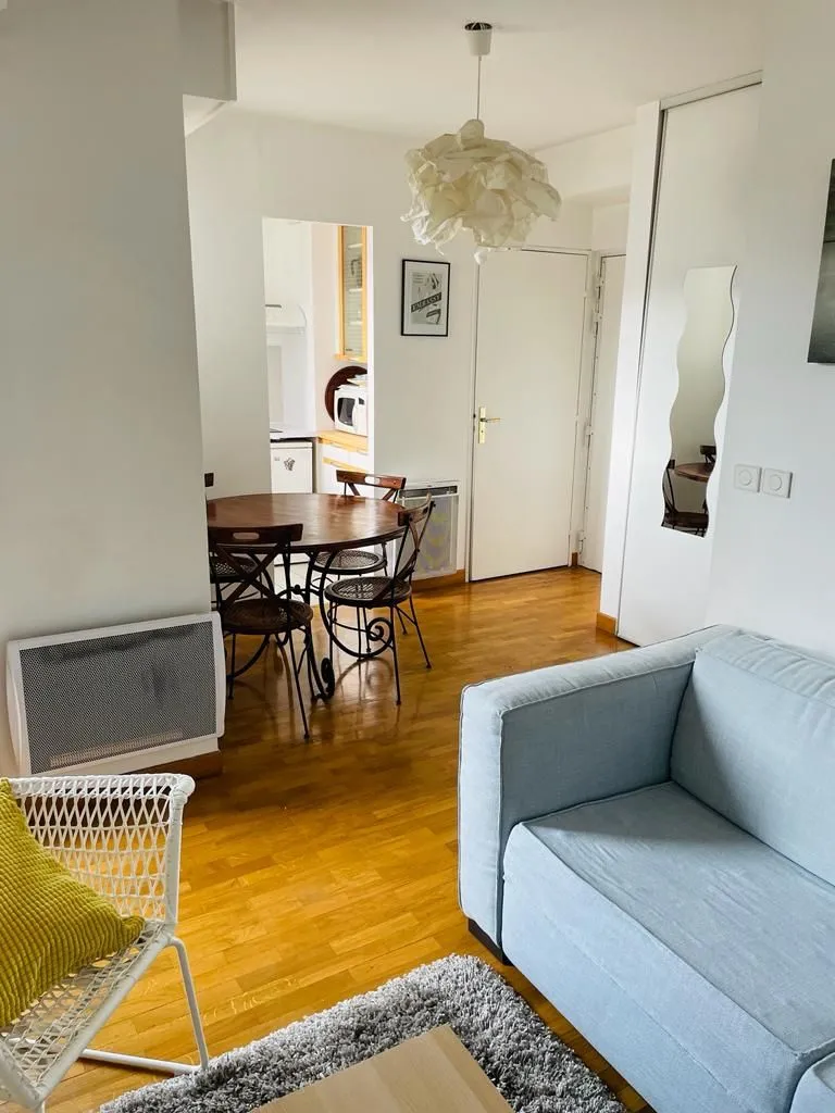 Location Paris Appartement 90311757