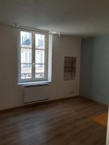 Location Paris Appartement 92e06c51