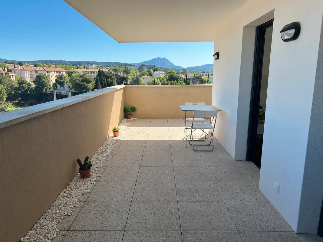 Location Aix-en-Provence Appartement 972415ed