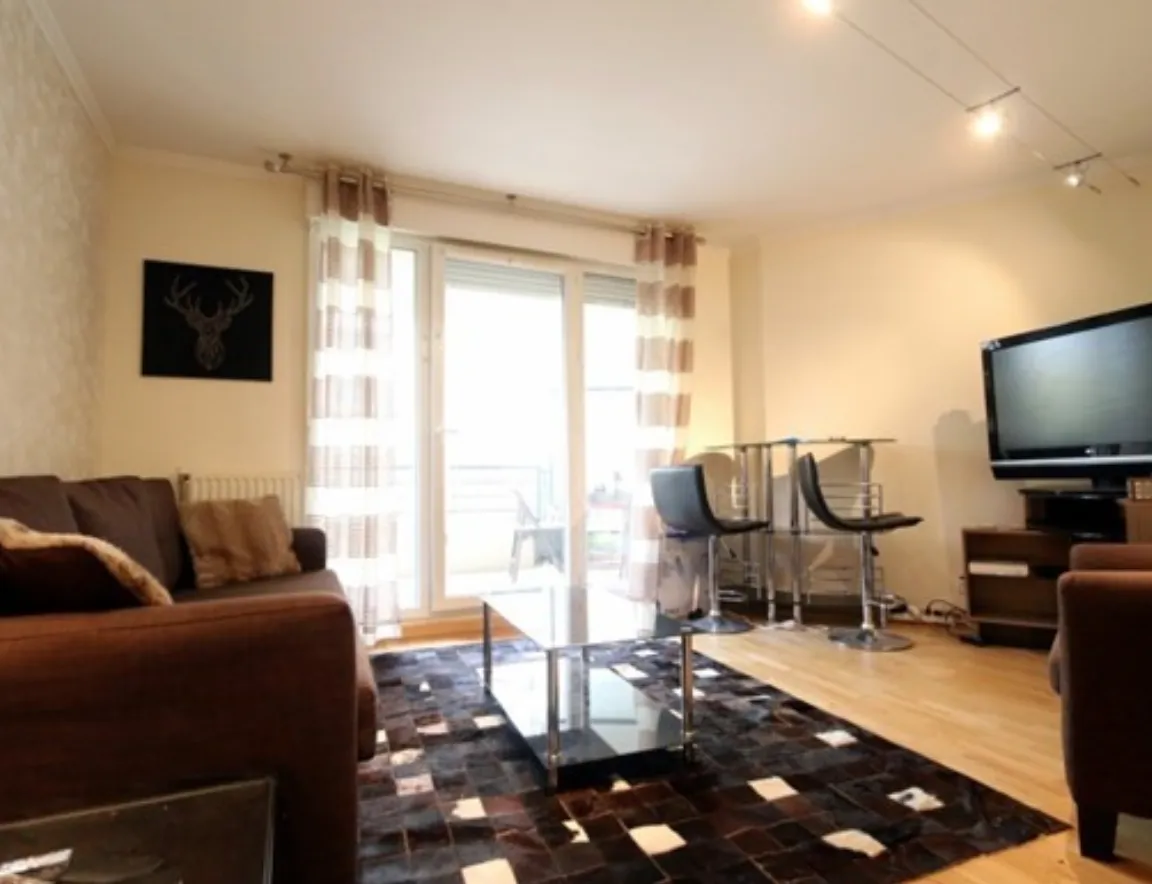 Location Courbevoie Appartement 9bf3fb6c