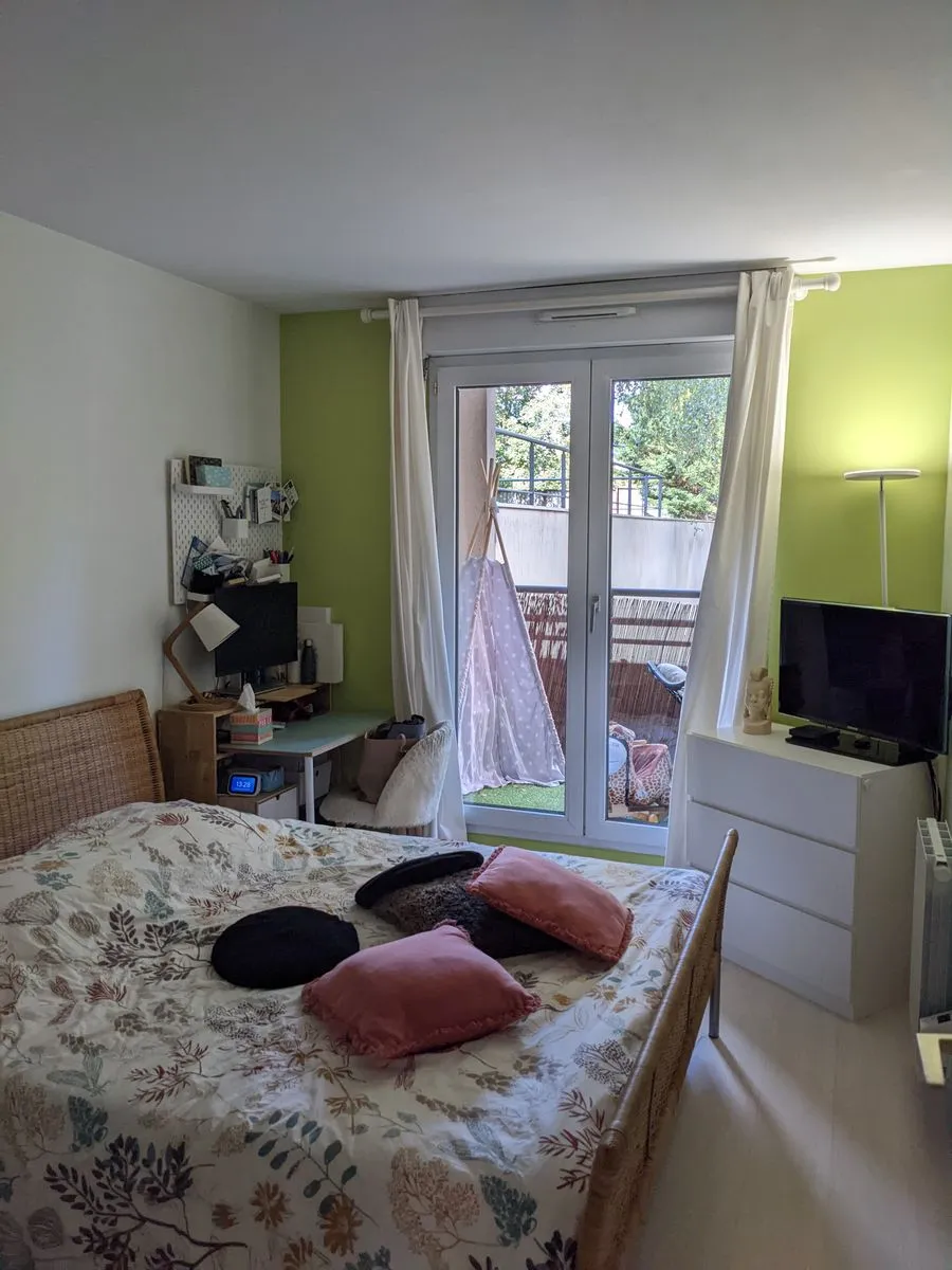 Location Issy-les-Moulineaux Appartement 9fae7393