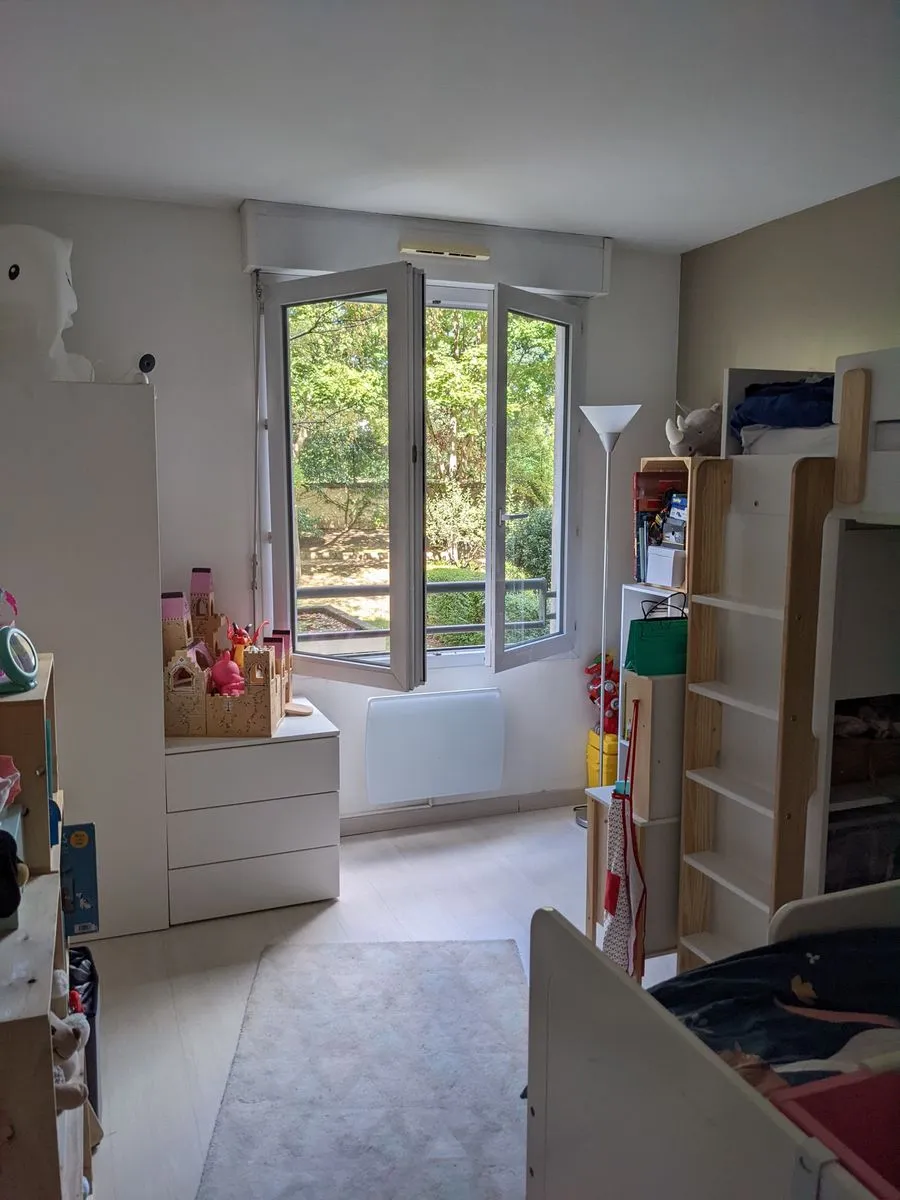 Location Issy-les-Moulineaux Appartement 9fae7393