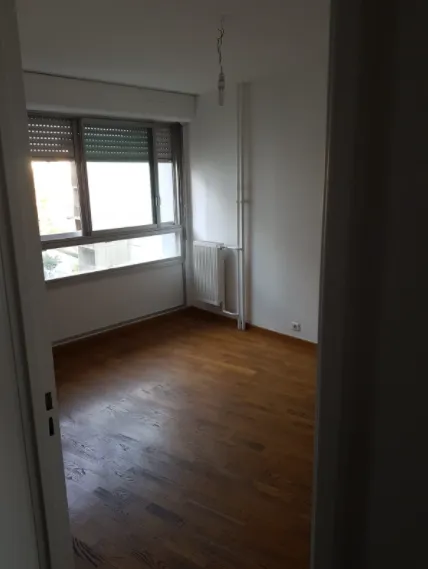 Location Courbevoie Appartement a2e8a95d