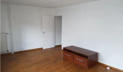 Location Courbevoie Appartement a2e8a95d