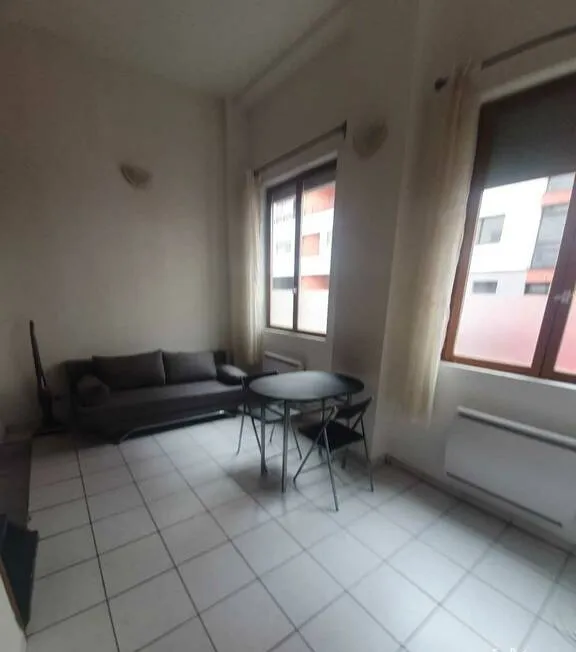 Location Lyon Appartement a7f22a7a