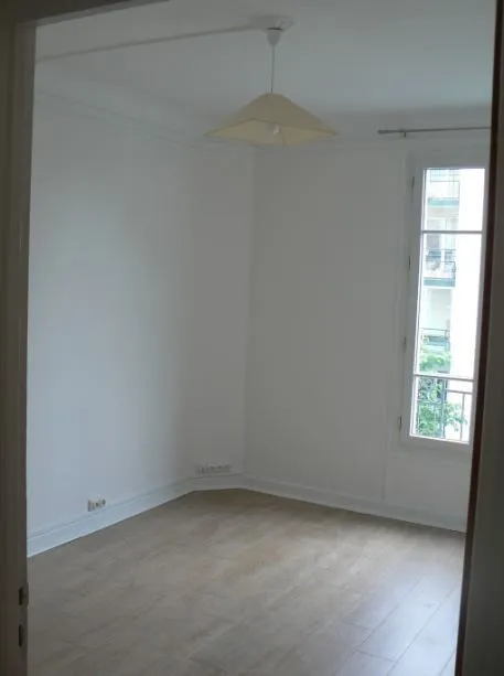 Location Courbevoie Appartement a8cf2370