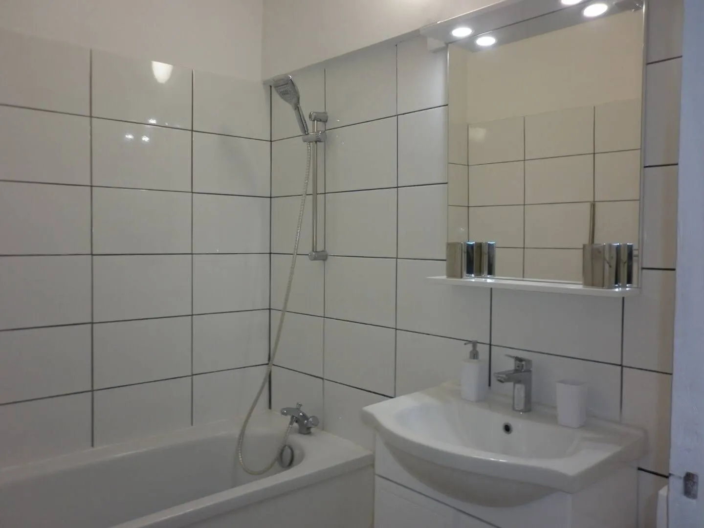 Location Aubervilliers Appartement a93ce364