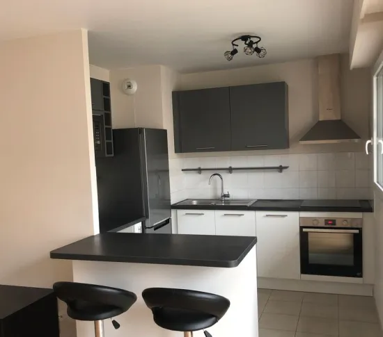 Location Courbevoie Appartement aa8c2d4a