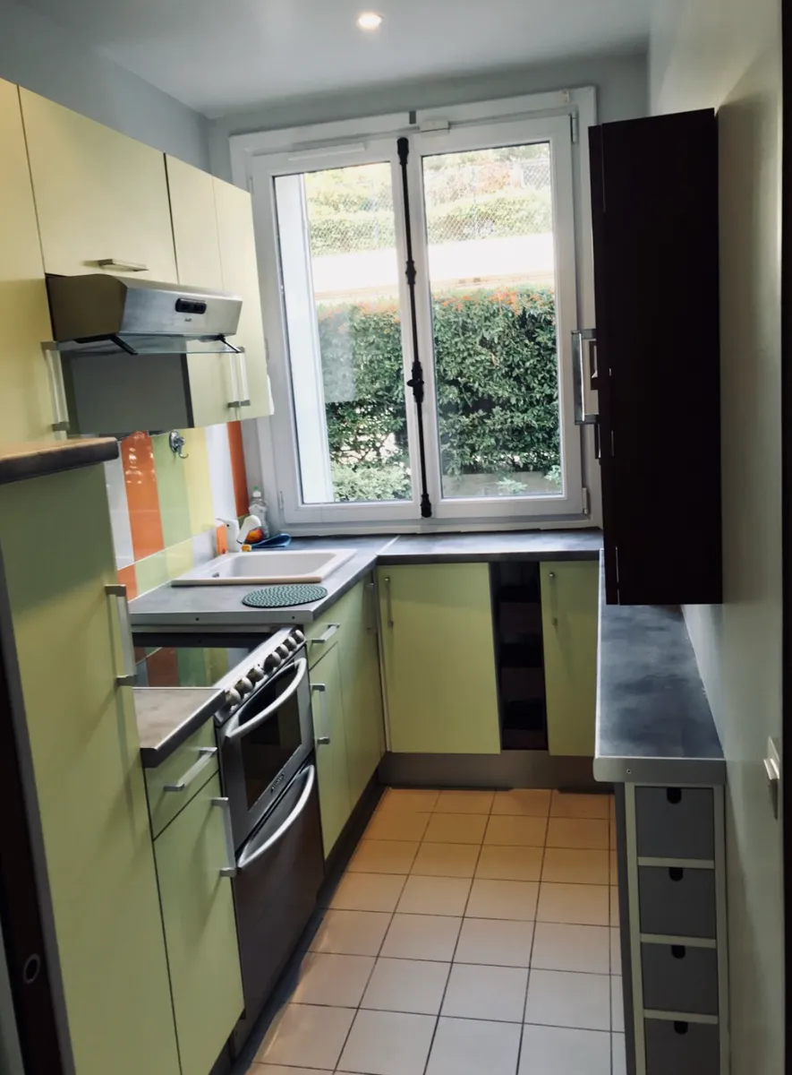 Location Suresnes Appartement b2311796