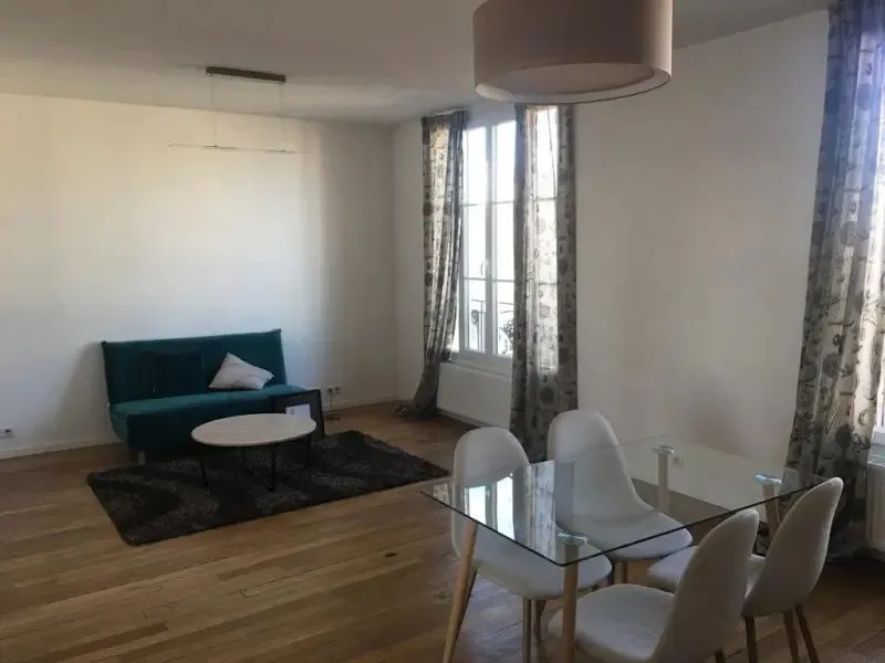 Location Colombes Appartement b7a4a15e