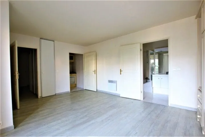 Location Levallois-Perret Appartement bae92a3d