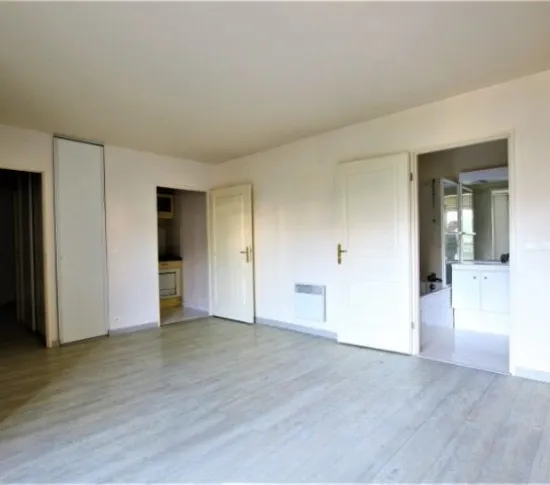 Location Levallois-Perret Appartement bae92a3d