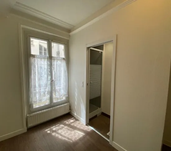 Location Paris Appartement baedcbf4