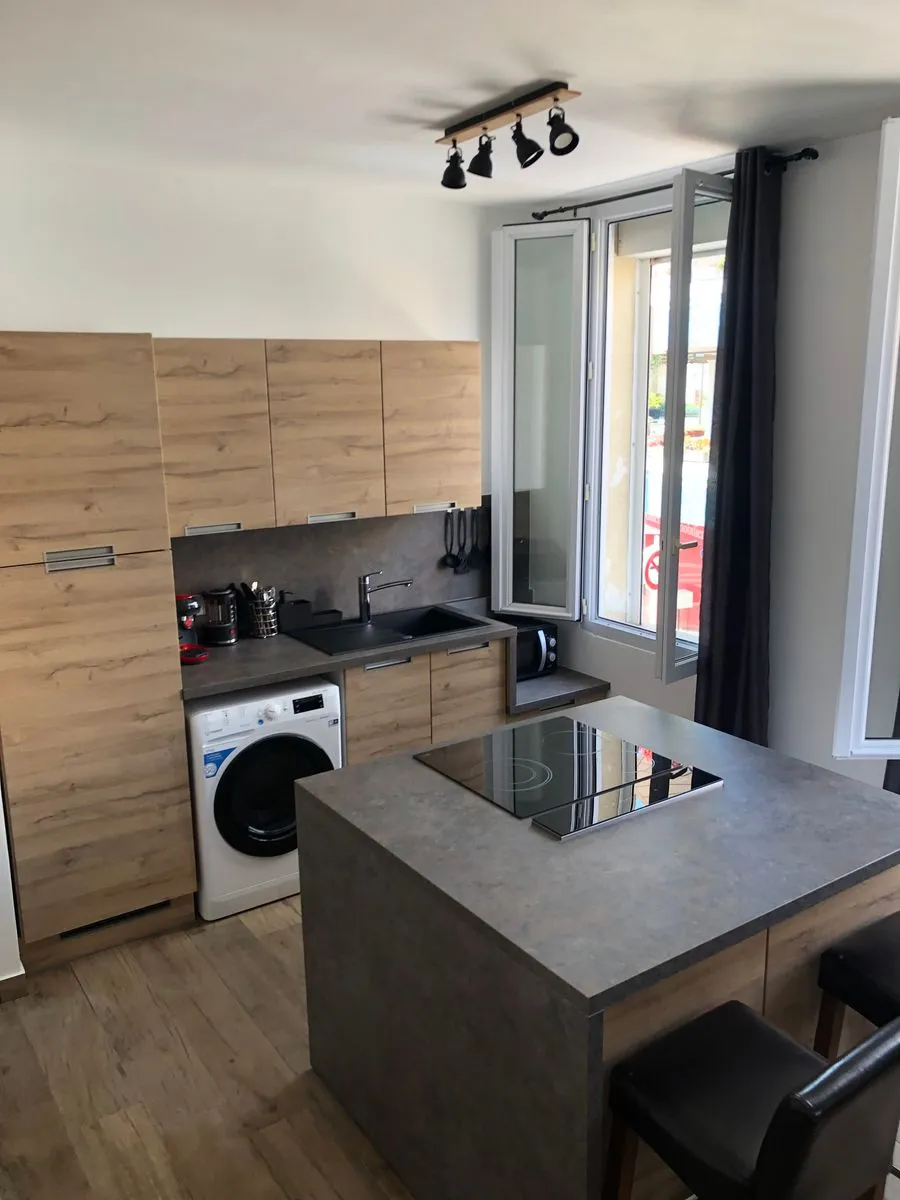 Location Toulon Appartement bd6508bb