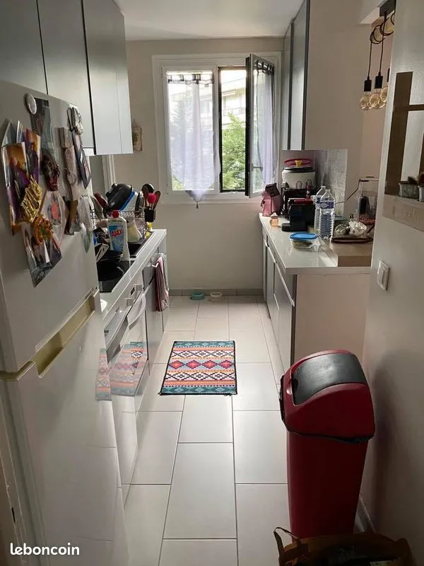 Location L'Haÿ-les-Roses Appartement c04ae0d7