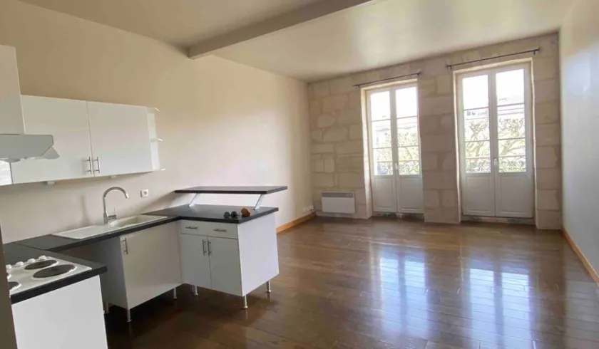 Location Bordeaux Appartement c17a9166