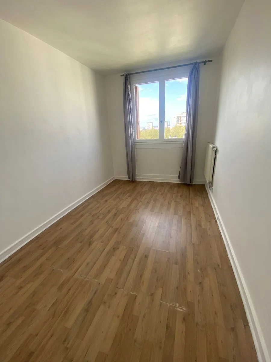 Location Villeneuve-la-Garenne Appartement c2efc02d