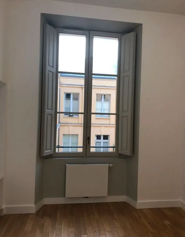 Location Versailles Appartement c4cad27a