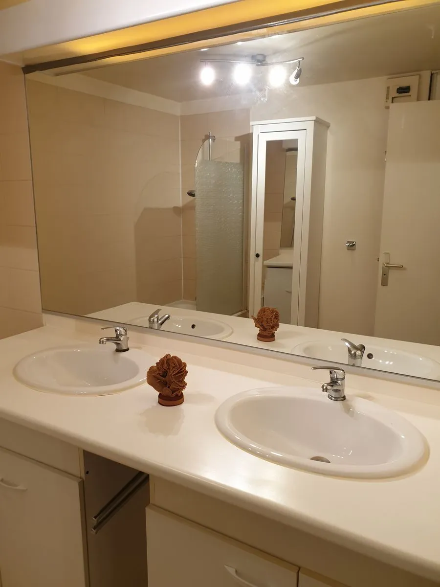 Location Courbevoie Appartement c7c297e8