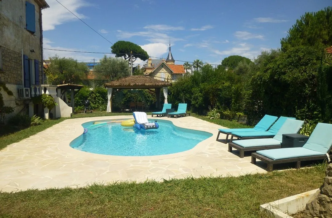 Location Antibes Maison c823ee2d