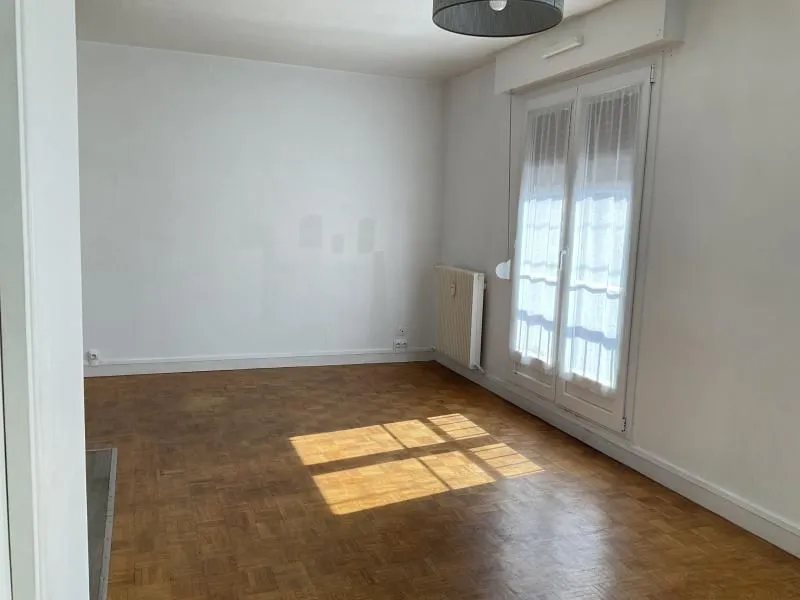 Location Paris Appartement c99dce08