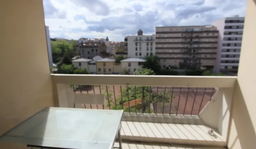 Location Lyon Appartement cb63f2f6