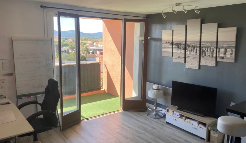 Location Fréjus Appartement cb77cb8b