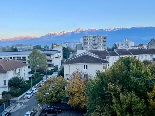 Location Grenoble Appartement cc96f798