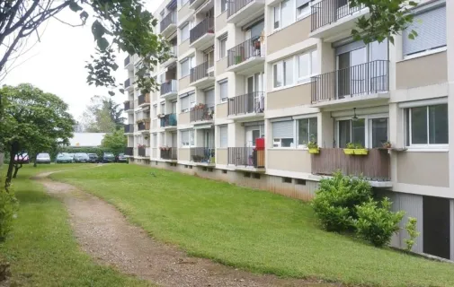 Location Bron Appartement cd329a6b