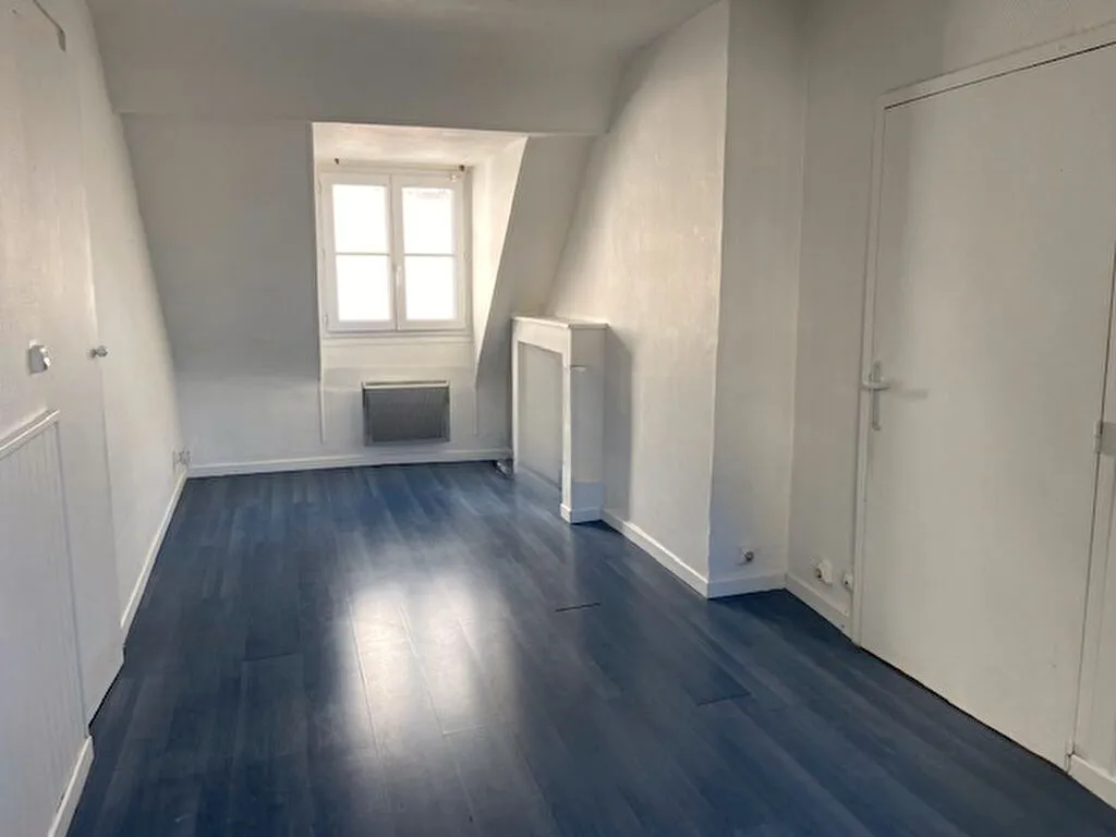 Location Versailles Appartement cd8557b1