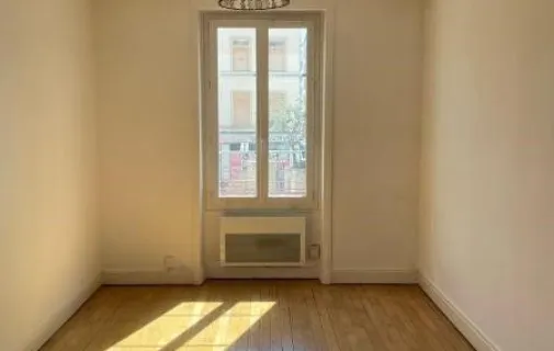 Location Paris Appartement ceaf1ce1