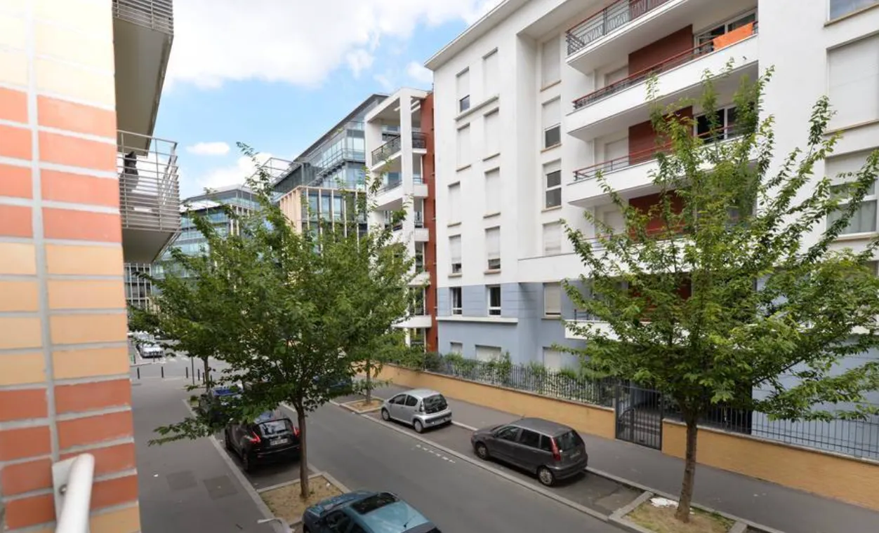 Location Saint-Ouen-sur-Seine Appartement d1c5f900