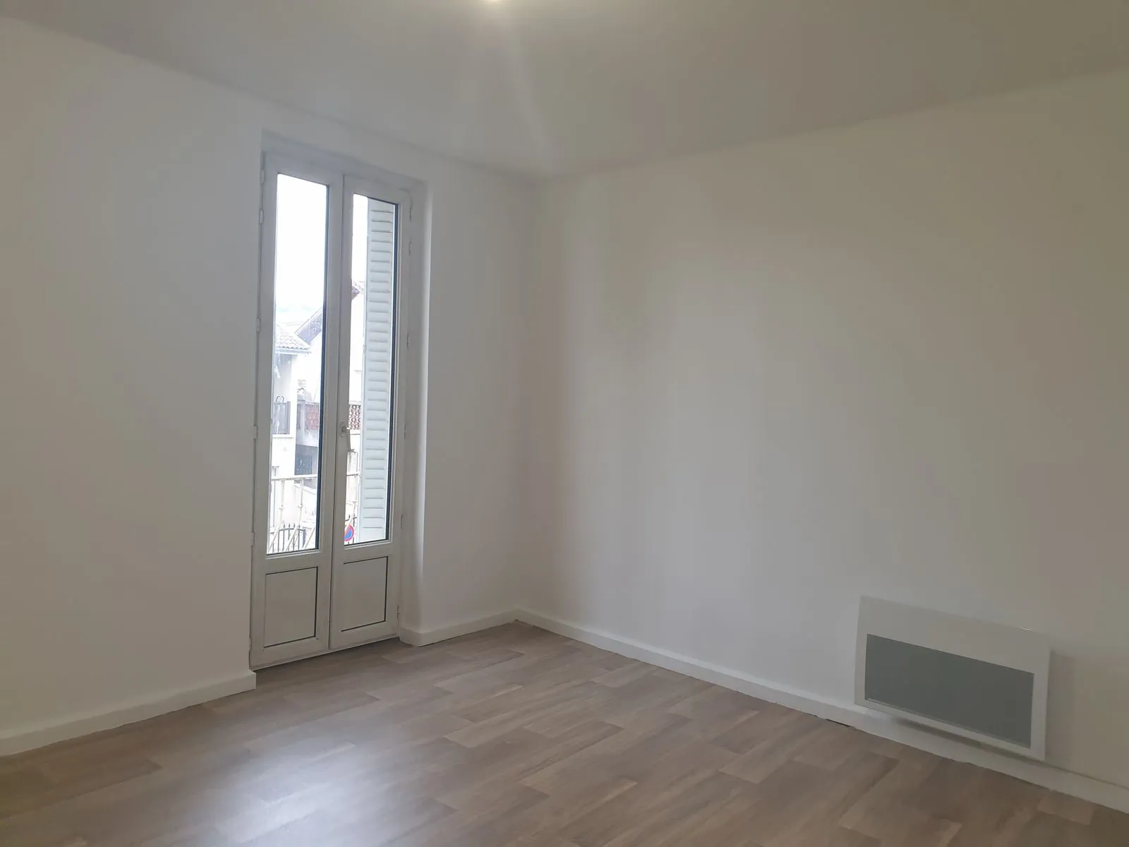 Location Vénissieux Appartement d2ed1bf2