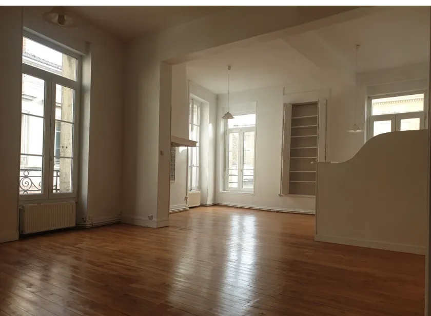 Location Bordeaux Appartement db59106b