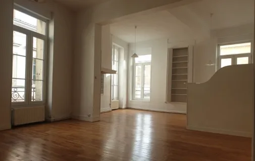 Location Bordeaux Appartement db59106b