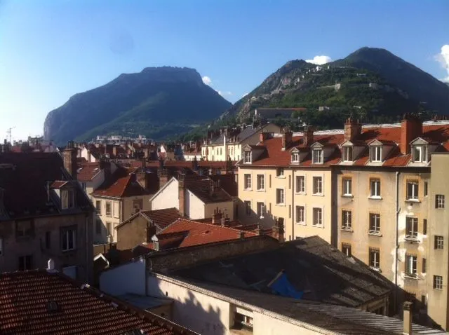 Location Grenoble Appartement de13f110