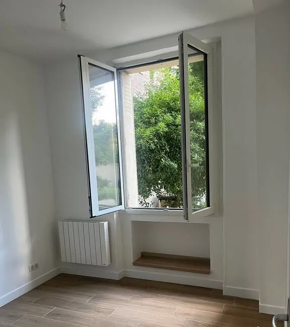 Location La Garenne-Colombes Appartement e0cc8e7a