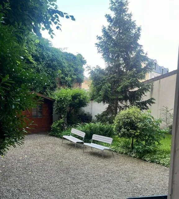 Location La Garenne-Colombes Appartement e0cc8e7a