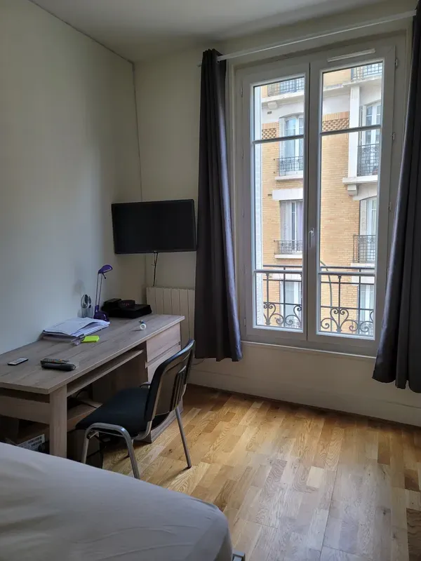 Location Clichy Appartement e10ff9bc