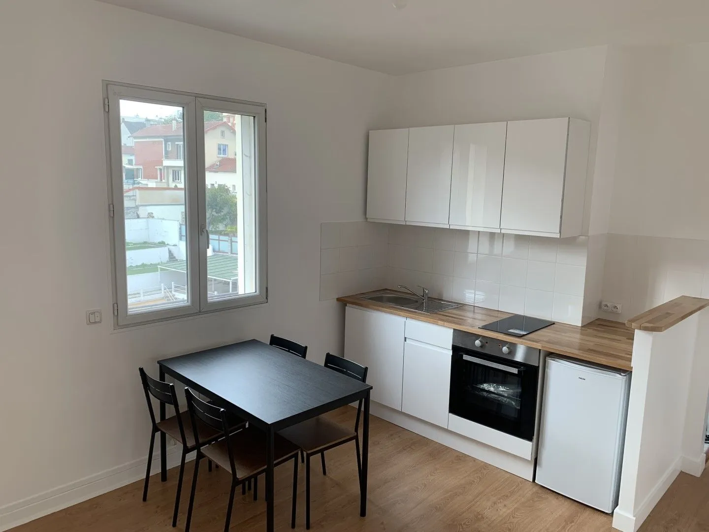 Location Ivry-sur-Seine Appartement e353ad75