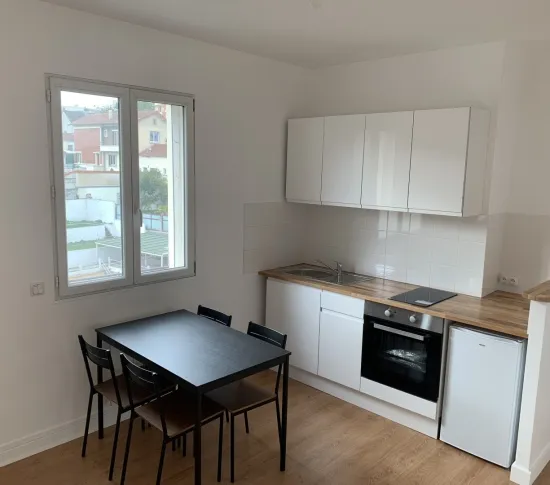 Location Ivry-sur-Seine Appartement e353ad75