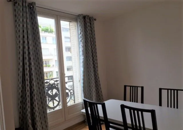 Location Paris Appartement e391ed45