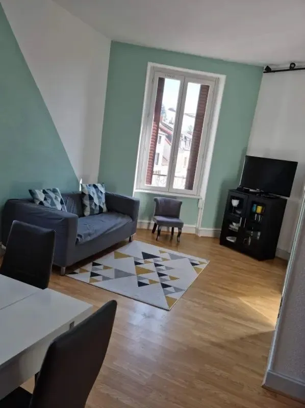 Location Néris-les-Bains Appartement e96f1c60