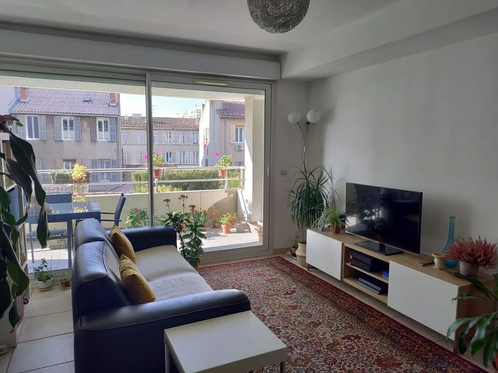 Location Marseille Appartement ea11ccba