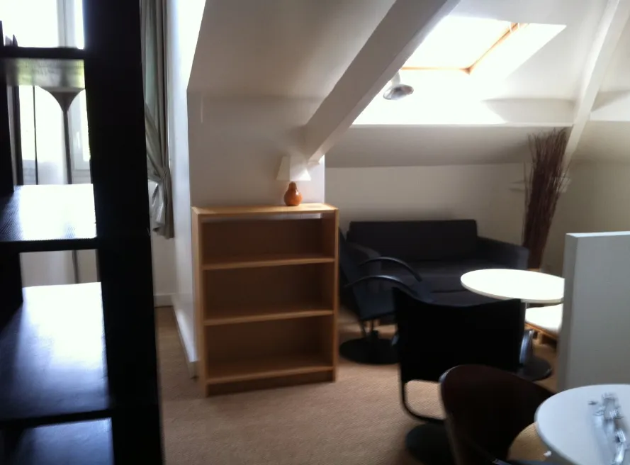 Location Suresnes Appartement ee018438