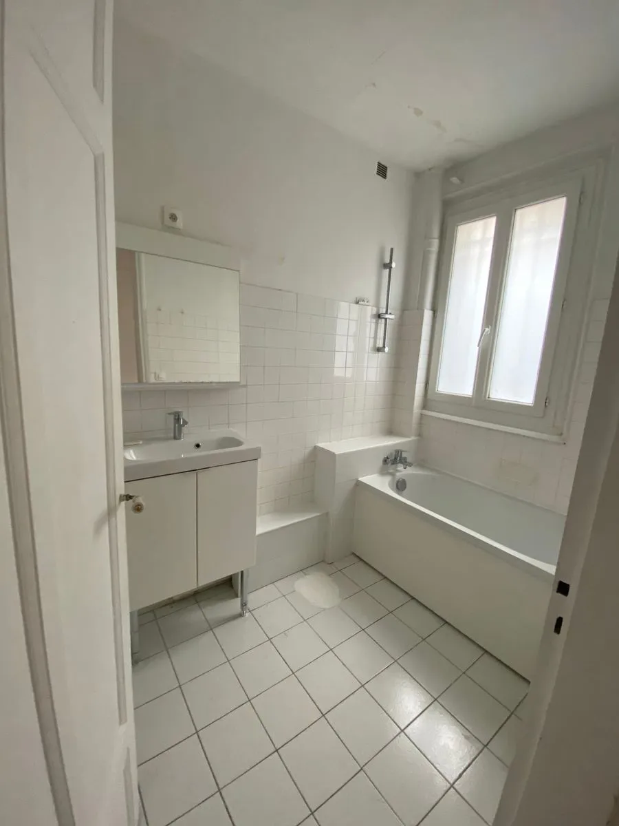 Location Paris Appartement ee8b2a9b