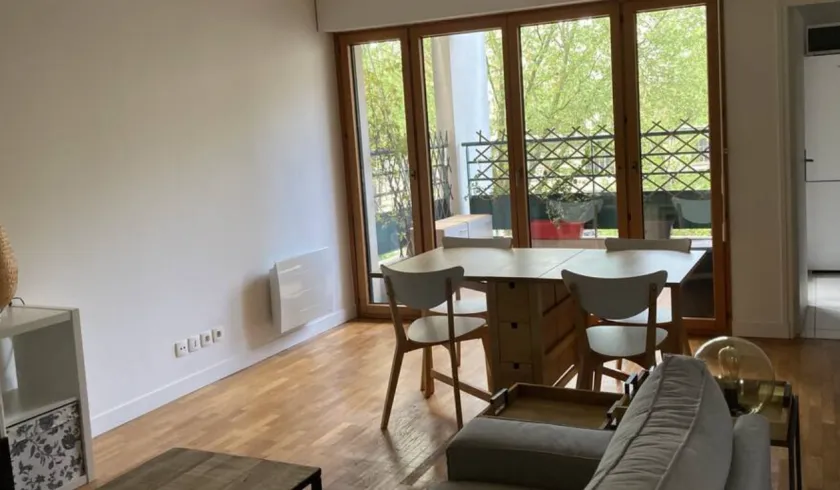 Location Paris Appartement f168a7fe